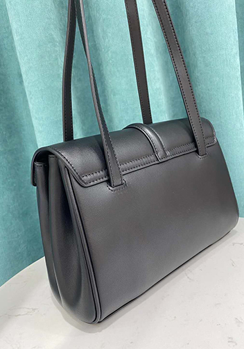 Shimanne Large Soft and Smooth Calfskin Leather Black