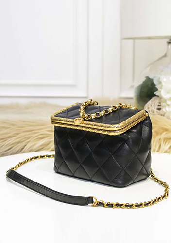 Claire Leather Shoulder Bag Black
