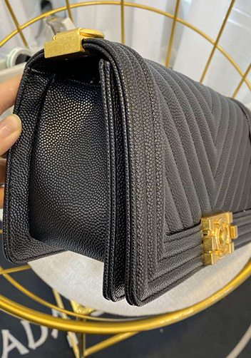 Ingrid Vegan Grain Leather Medium V Bag Black