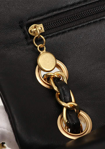 Adele Flap Medium Lambskin Gold Hardware Black