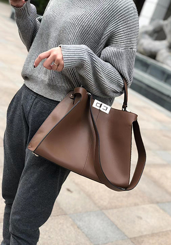 Carrie Vertical Leather Bag Brown