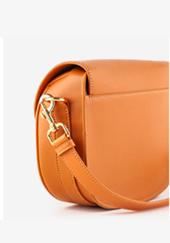 Paige Leather Shoulder Bag Camel