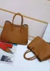 Loretta Large Tote In Leather Camel