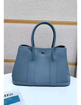 Loretta Large Tote In Leather Light Blue