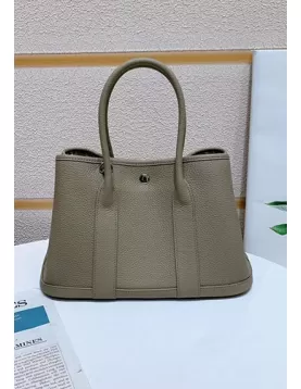 Loretta Large Tote In Leather Light Grey