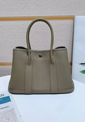 Loretta Large Tote In Leather Light Grey