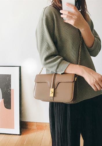 Shimanne Leather Shoulder Bag Brown