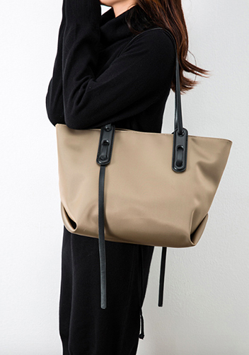 The Ultimate Nylon Shopping Bag Khaki