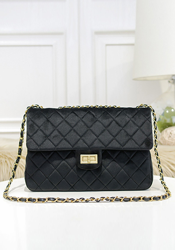 Adele Flap Medium Velvet Black