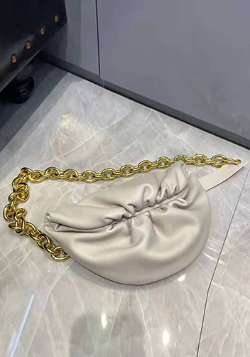 Dina Leather Chain Belt Bag Cream