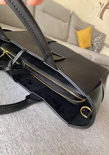 Mia Woven Leather 6 Squares Tote Black