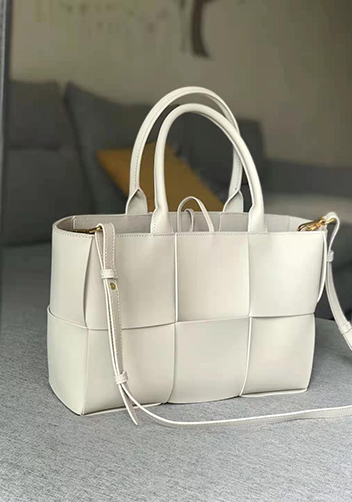 Mia Woven Leather 6 Squares Tote White