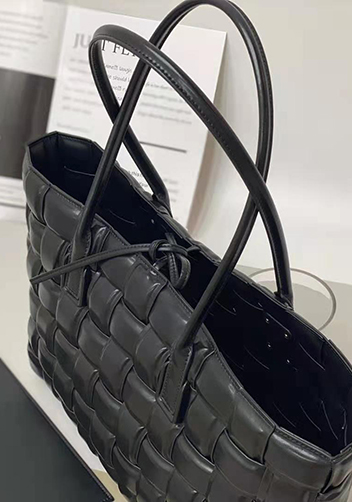 Mia Plaid Square Leather Tote Black