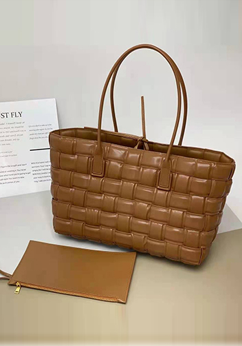 Mia Plaid Square Leather Tote Camel