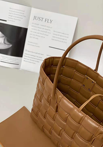 Mia Plaid Square Leather Tote Camel