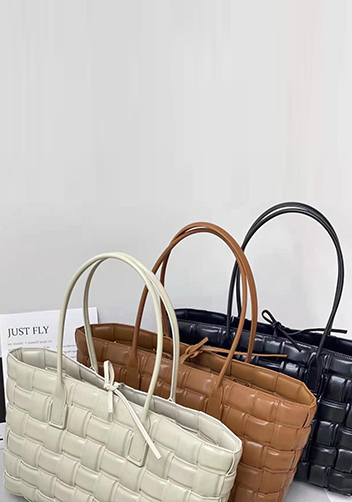 Mia Plaid Square Leather Tote Camel