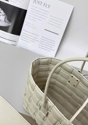 Mia Plaid Square Leather Tote White