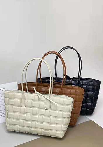 Mia Plaid Square Leather Tote White