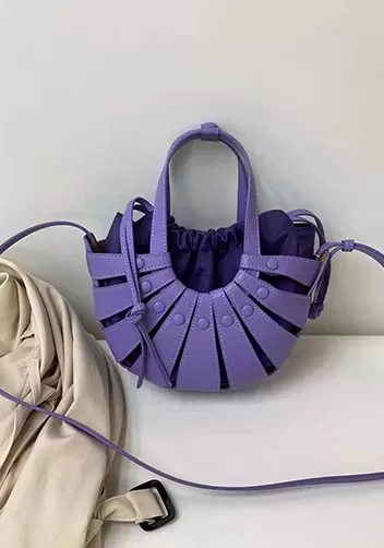 The Coquille Leather Shoulder Bag Purple