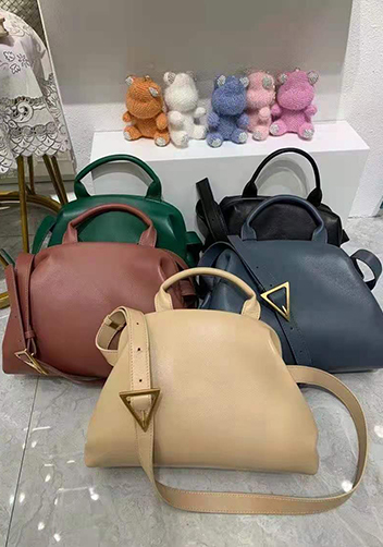 Mia Soft Leather Shoulder Bag Green