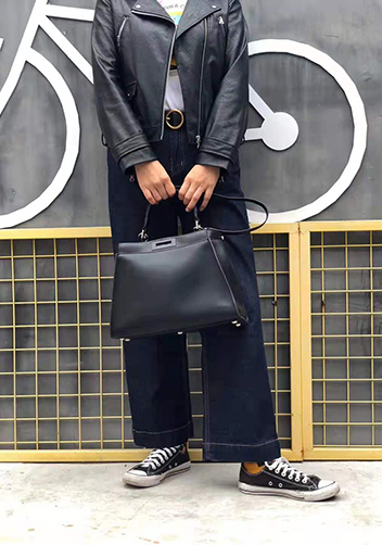 Carrie Leather Bag With Black Hardware Black