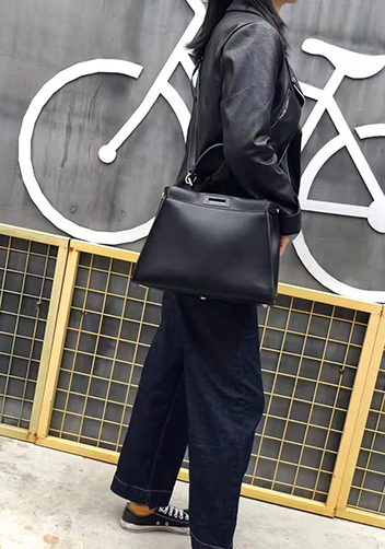 Carrie Leather Bag With Black Hardware Black