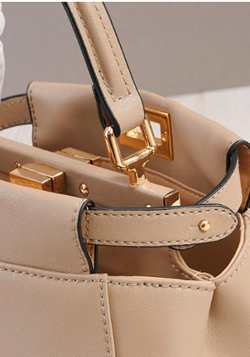 Carrie Leather Bag With Pocket Beige