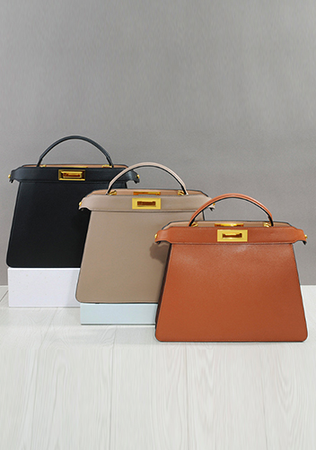 Carrie Leather Bag With Gold Hardware Beige