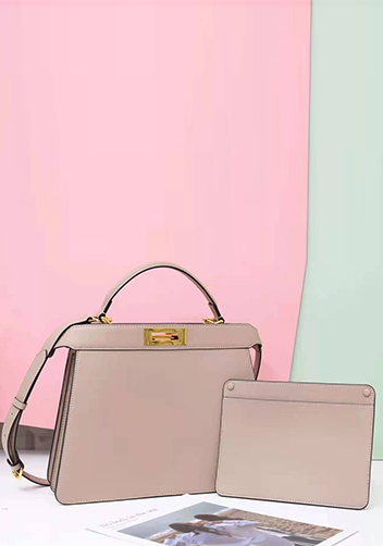 Carrie Leather Bag With Gold Hardware Beige