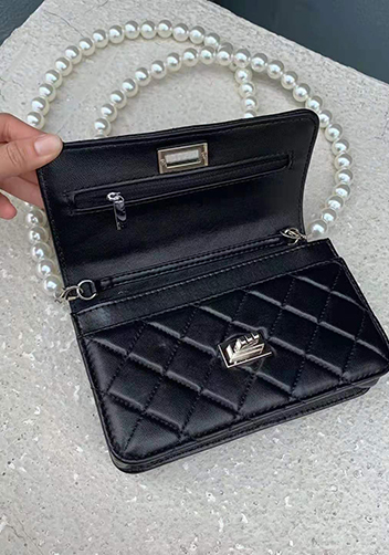 Adeline Leather Shoulder Bag Pearls Chain Black