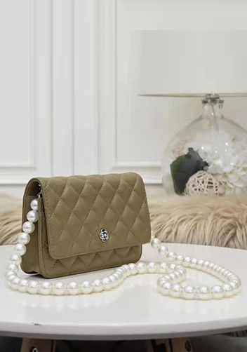 Adeline Leather Shoulder Bag Pearls Chain Flower Beige