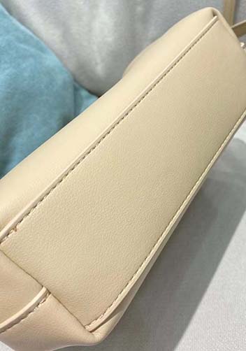 Euclid Medium Bag Beige