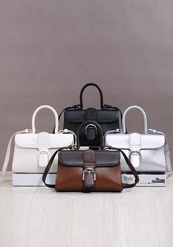 Hurricane Smooth Leather Shoulder Bag White