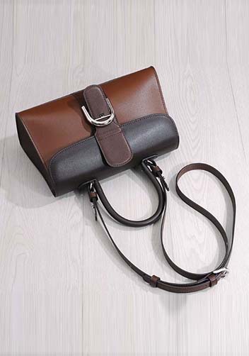 Hurricane Smooth Leather Shoulder Bag Coffee