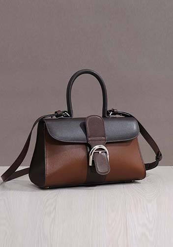 Hurricane Smooth Leather Shoulder Bag Coffee