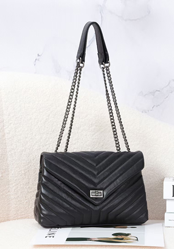 Yvonne Large Shoulder Bag Lambskin Black