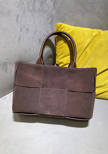 Mia Woven Suede Leather 6 Squares Tote Choco