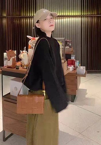 Mia Square Brushed Leather Hardware Shoulder Bag Camel
