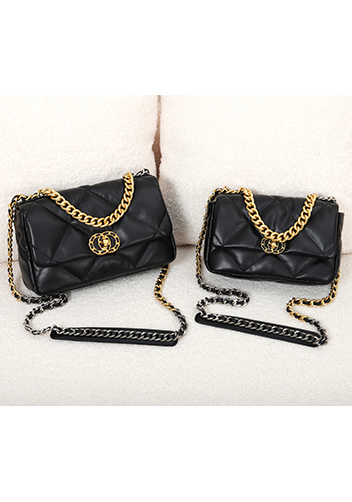 Adele Flap Smaller Bag Circle Hardware Black