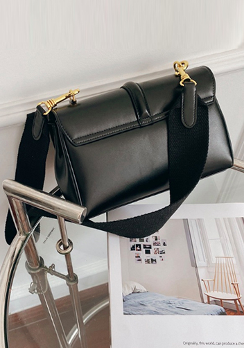Shimanne Calfskin Shoulder Bag Black