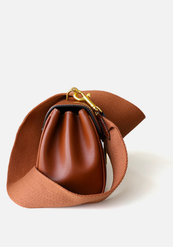 Shimanne Calfskin Shoulder Bag Camel
