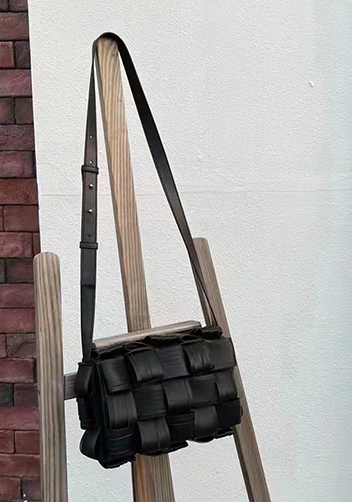 Mia Fringed Leather Shoulder Bag Black