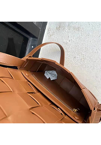 Mia Fringed Leather Shoulder Bag Camel