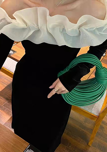 Dina Spaghetti Vegan Leather Knot Top Handle Bag Green
