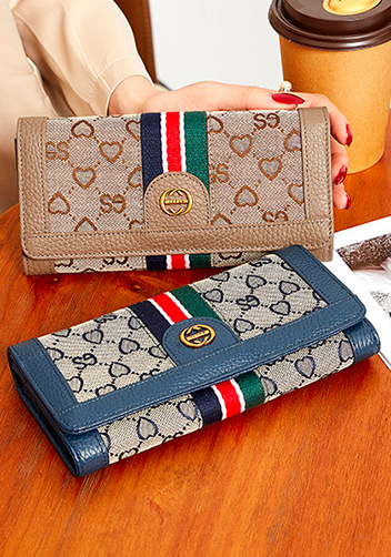 Heart Logo Monogram Continental Wallet White