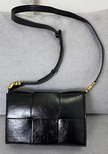 Mia 6 Square Brushed Leather Shoulder Bag Black