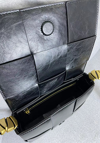 Mia 6 Square Brushed Leather Shoulder Bag Black