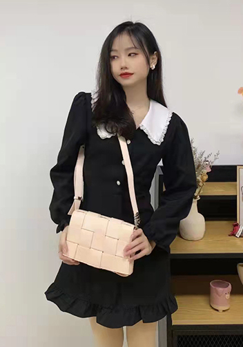 Mia 15 Square Leather Shoulder Bag Beige