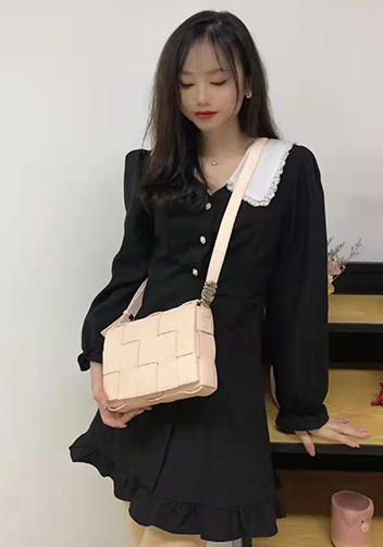 Mia 15 Square Leather Shoulder Bag Beige