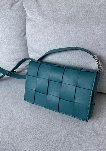 Mia 15 Square Leather Shoulder Bag Blue